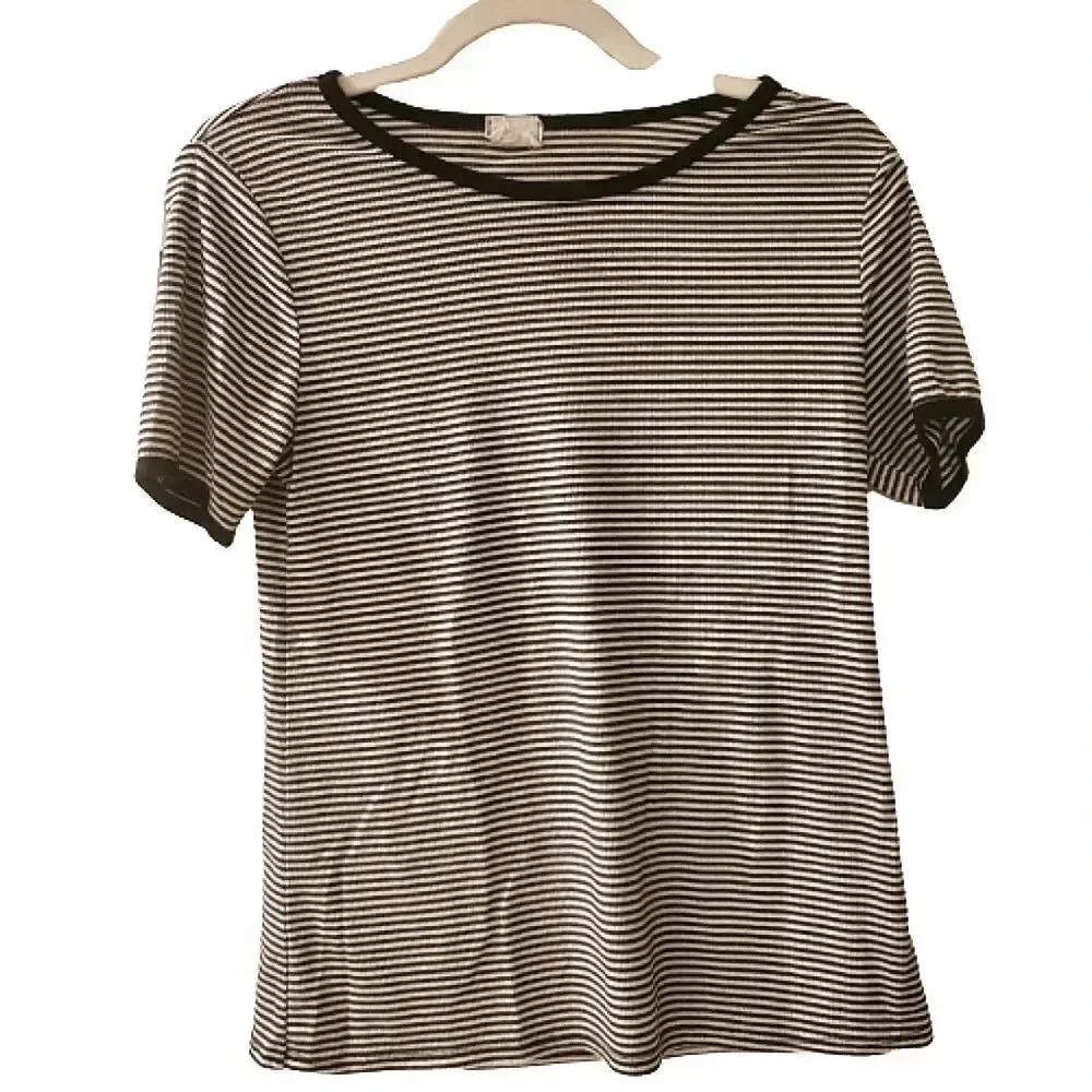 CAUTION to the Wind black and white striped short sleeve tee Size Medium